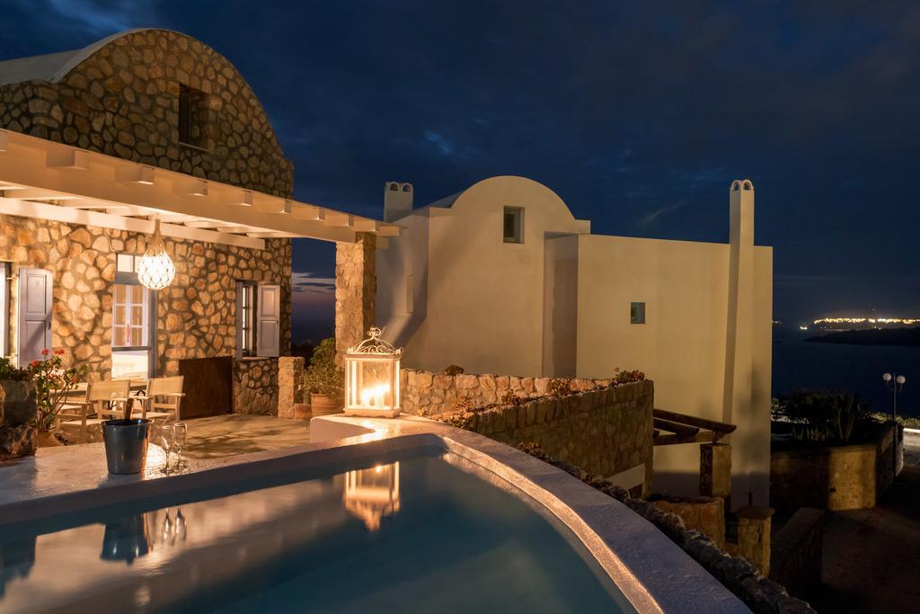 Red Cliff Villa 2Bedroom Villa With Caldera View And Plunge Pool Akrotiri  Exterior photo